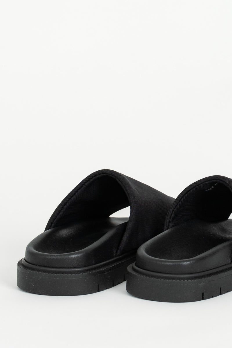 Ciabatta Pelle Slip-On Nero