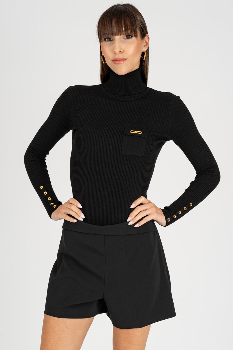 Maglia Dolcevita con Taschino Nero