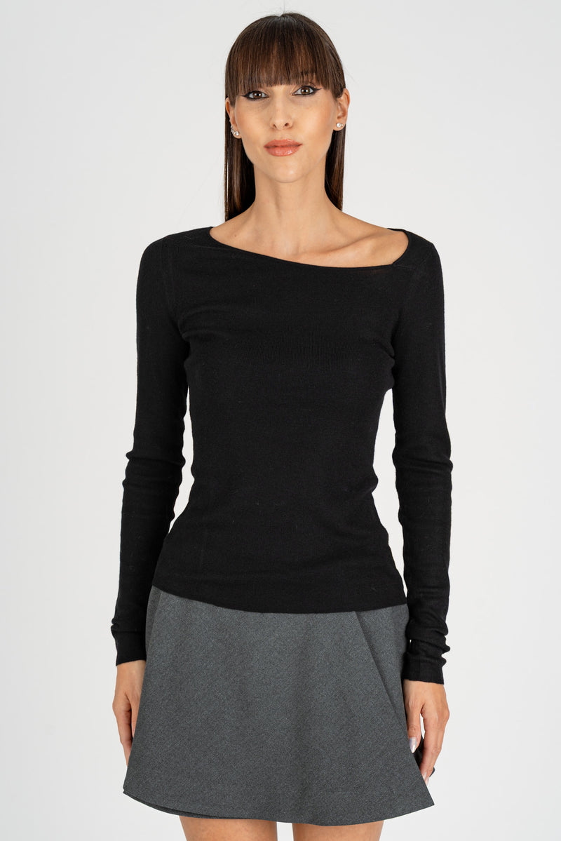 Maglia Scollo Asimmetrico Nero