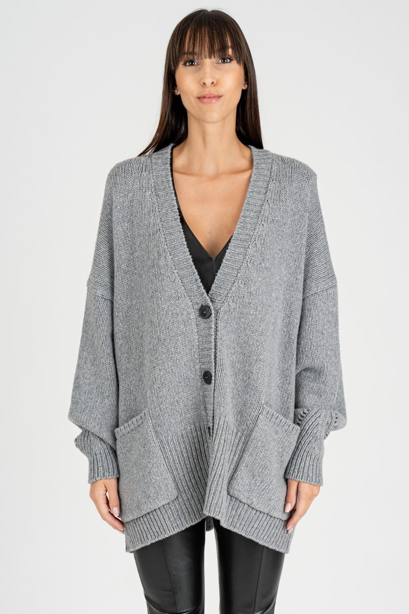 Cardigan Over in Lana Cemento