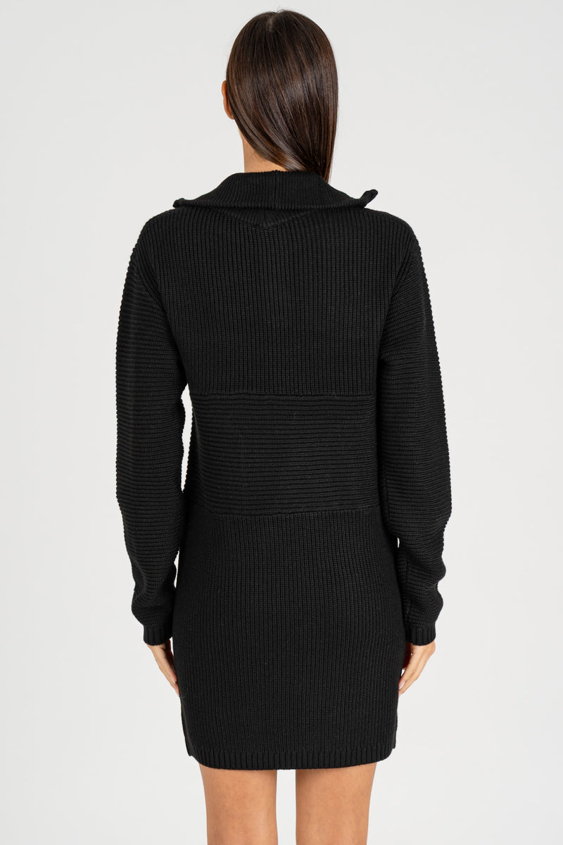 Abito con Zip Nero